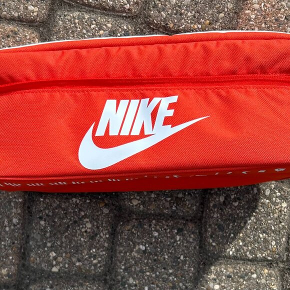 Nike Classic Style Orange Sneaker Shoe Box Zipper Travel Bag Clean - Picture 5 of 12